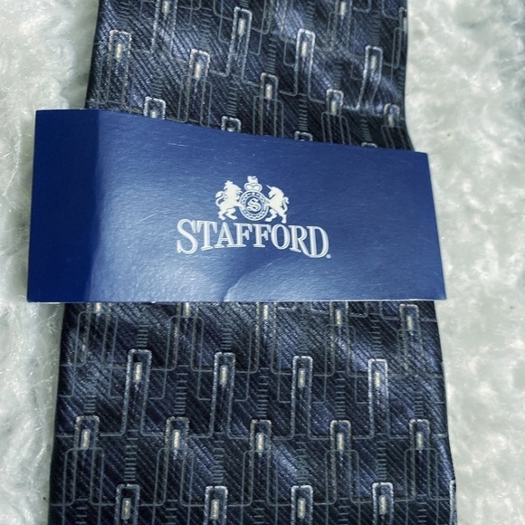 NWT STAFFORD Executive Silk Black Gray Yellow Tie - Picture 6 of 6